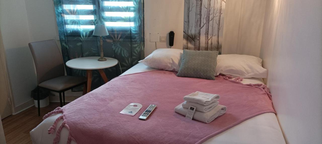 Hotel Le Petit Billot Vitre  Ngoại thất bức ảnh
