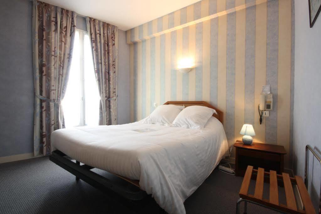 Hotel Le Petit Billot Vitre  Ngoại thất bức ảnh